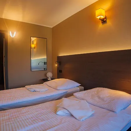 Parkova - Hotelowe Couette-café Gołdap